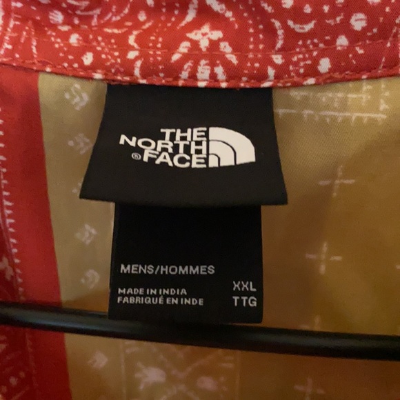 Northface Baytrail Button Down - Picture 3 of 3